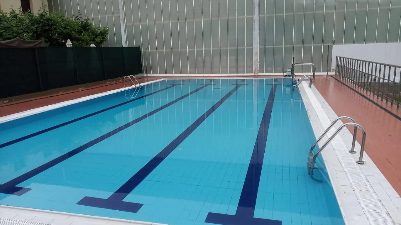 Mercedes Etxea Kripan Villa